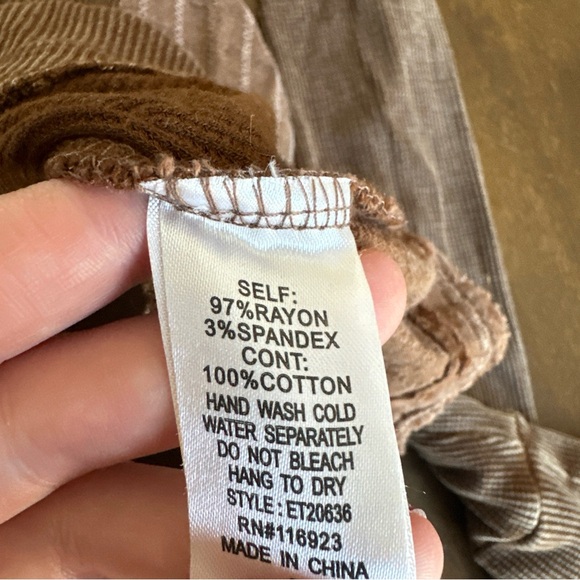 Easel Thermal Slouchy Top Size Large Distressed Loungewear College Stretchy 🤎 - Picture 4 of 8